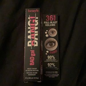 Benefit Mini Bang Mascara